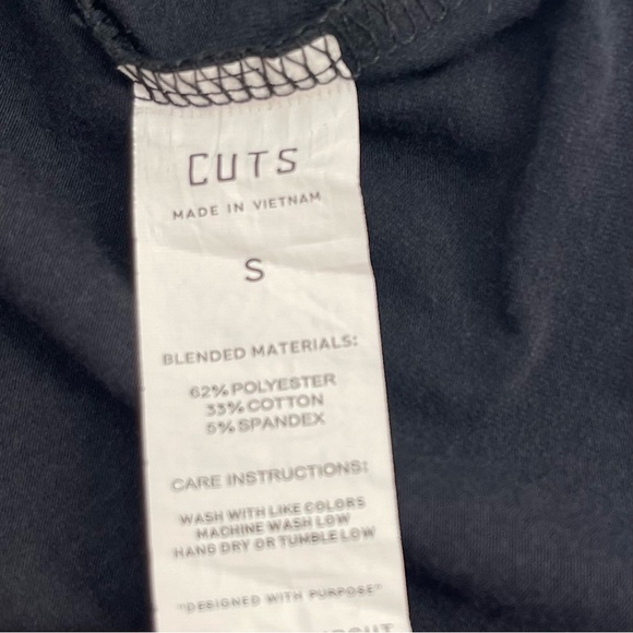 CUTS Elongated Men's Small Black Short Sleeve Tee Modern Athleisure Minimalist - Picture 9 of 12